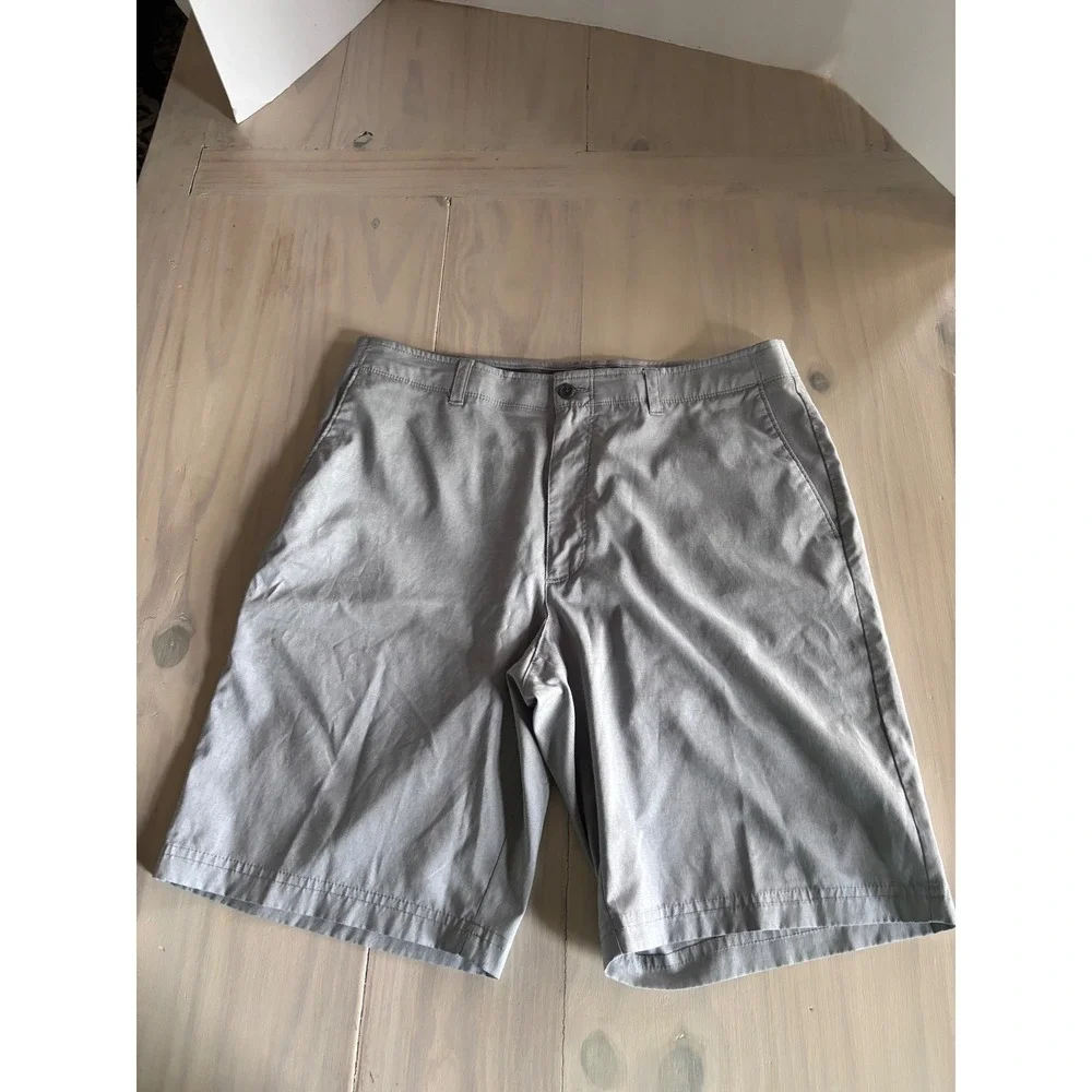 Nicklaus Mens Gray Golf Shorts Size 34 Stretch Flat Front Activewear‎ TA178